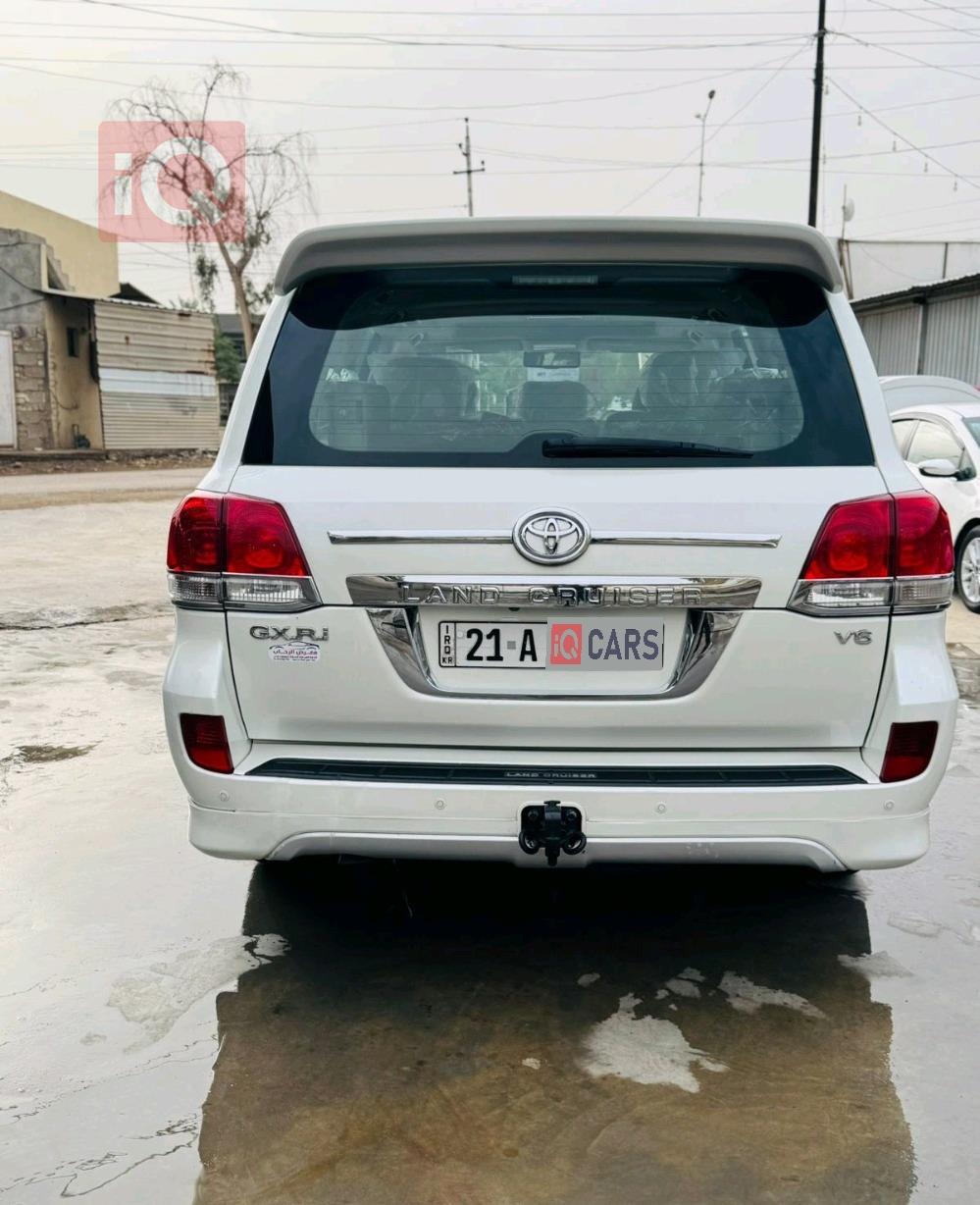 تويوتا لاندكروزر